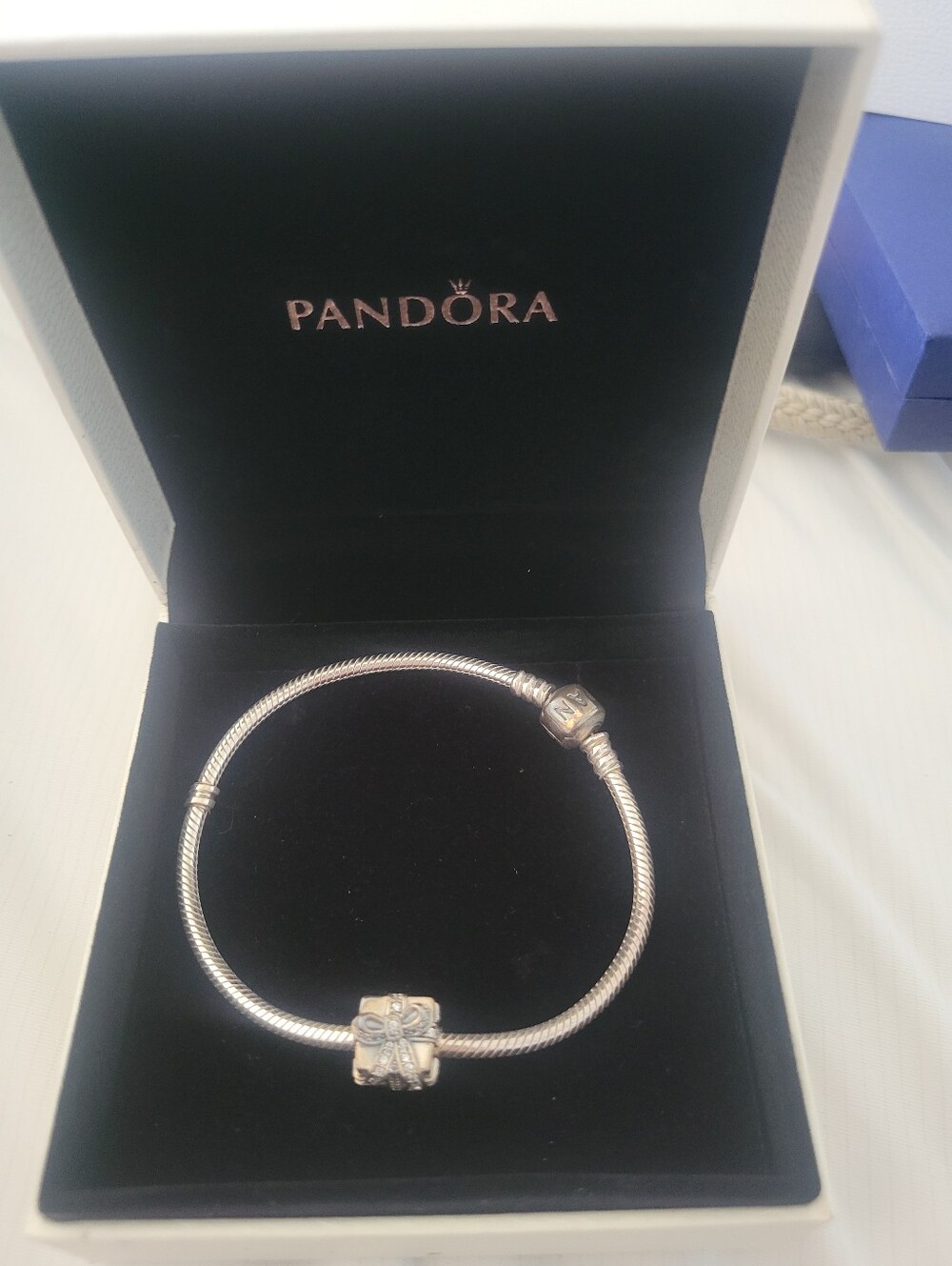 Pandora Vintage Silver Bracelet with Gift Box Charm